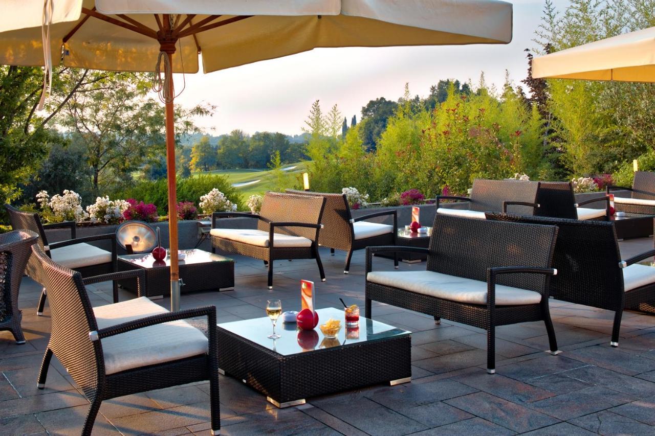 Golf Residenza Aparthotel Peschiera del Garda Exterior photo