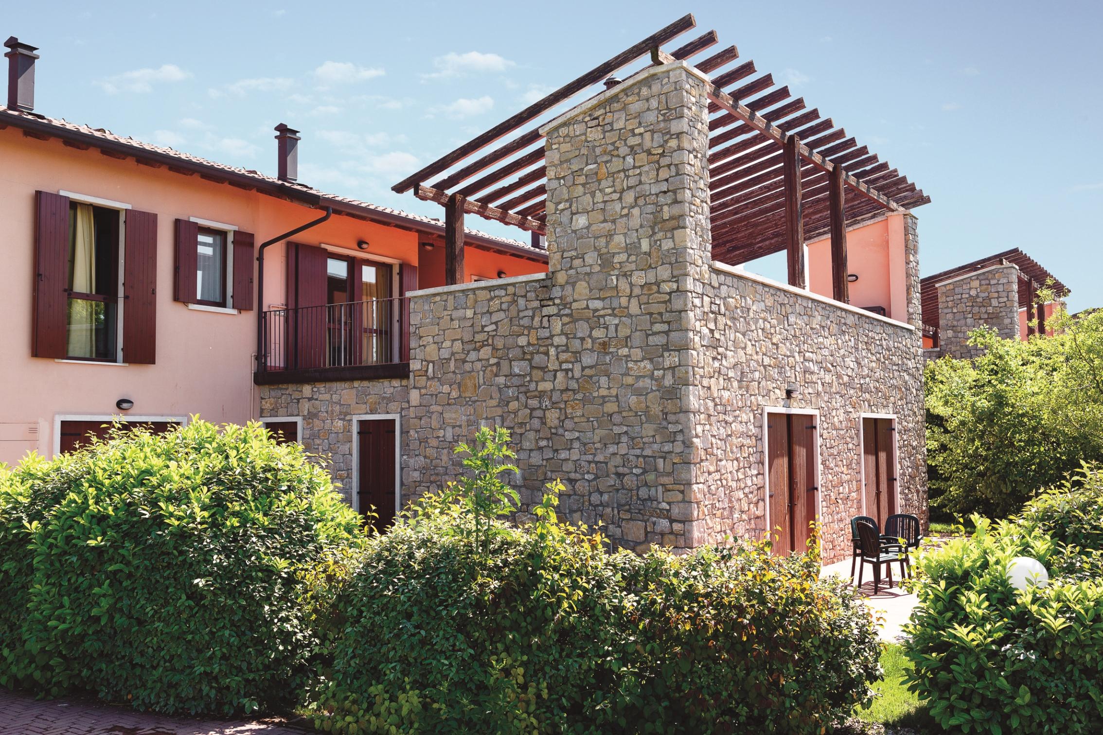 Golf Residenza Aparthotel Peschiera del Garda Exterior photo