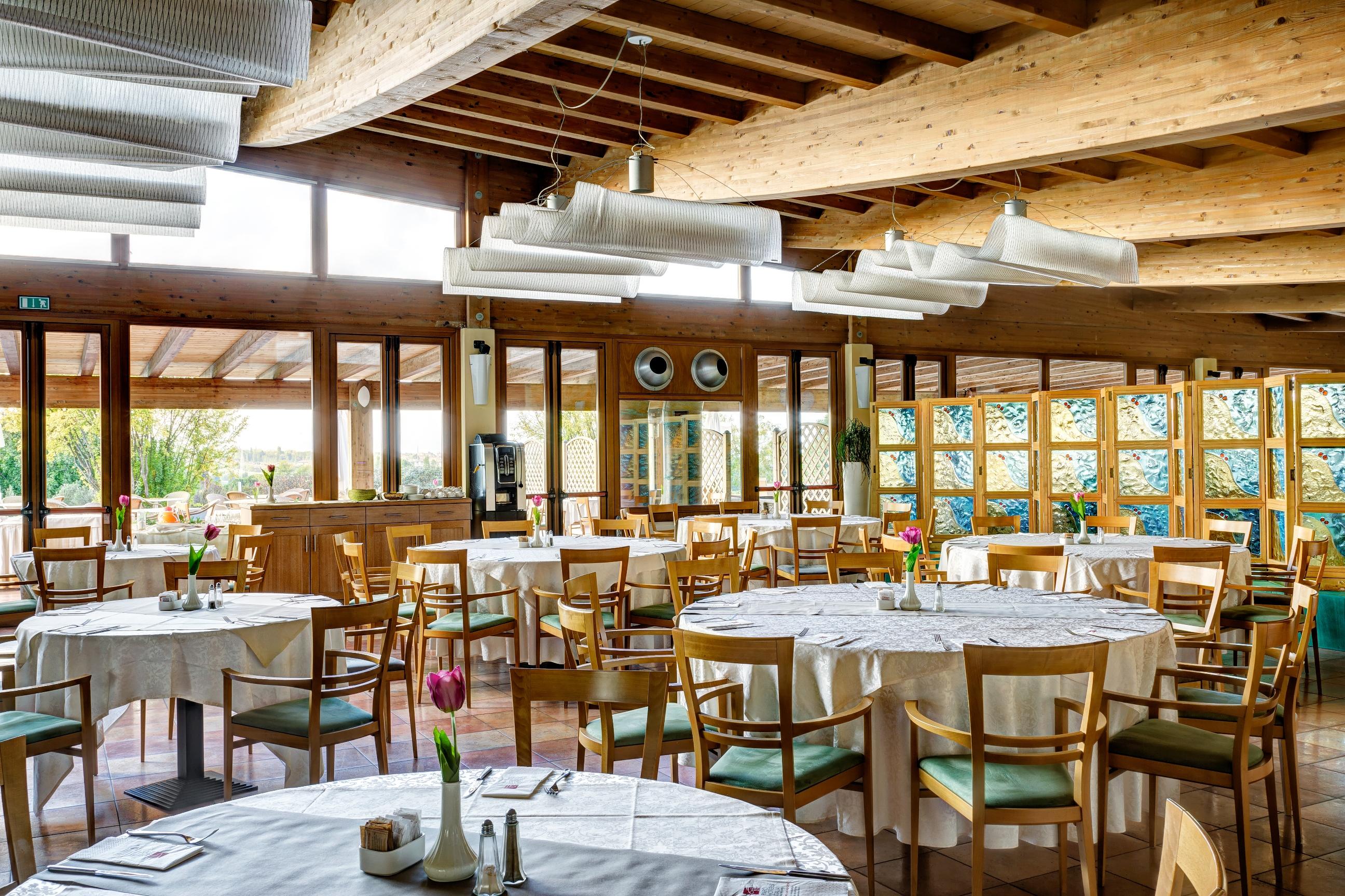 Golf Residenza Aparthotel Peschiera del Garda Exterior photo